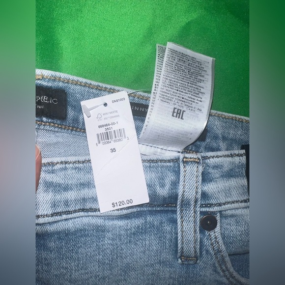 NWT Banana Republic Distressed Light Blue Jeans size 35 - Picture 4 of 9